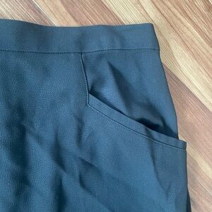 DKNY Essentials 90s Navy Skirt